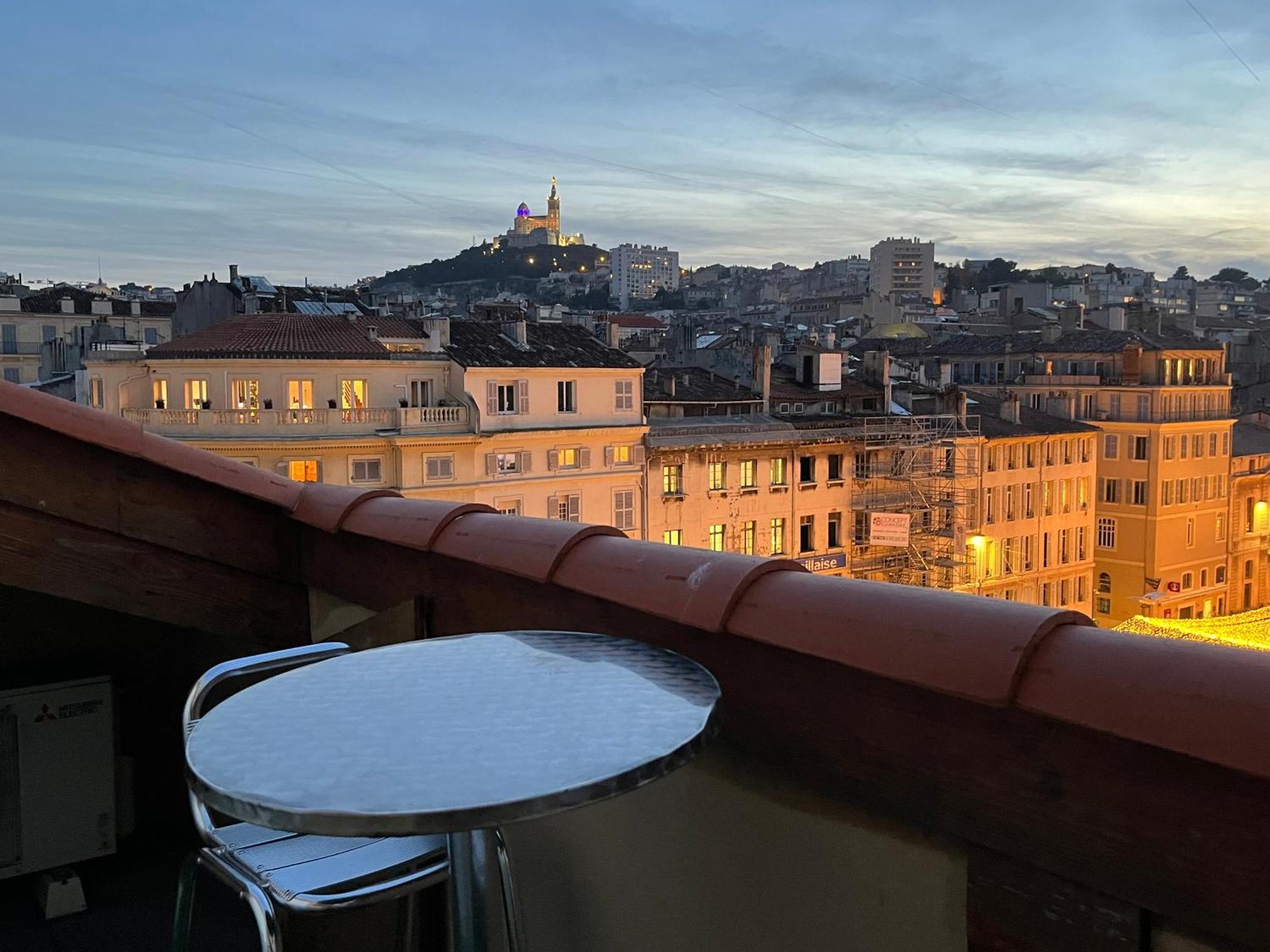 Loft Moderne Vue Vieux Port Terrasse Rooftop Lejlighed Marseille Eksteriør billede
